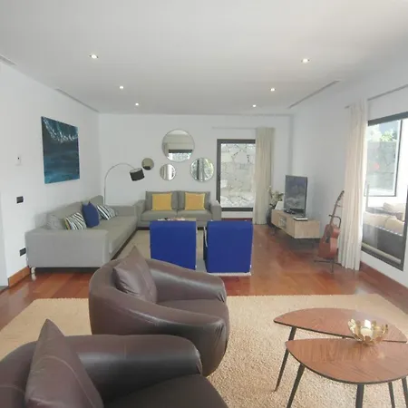 Βίλα Luna - Stunning 5 Bedroom With Ac